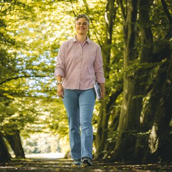 afbeeling-petra-in-het-bos